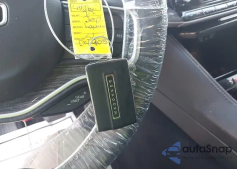 2022 Jeep Wagoneer Series Iii 4X4 from USA, damaged, VIN 1C4SJVDT0NS143145